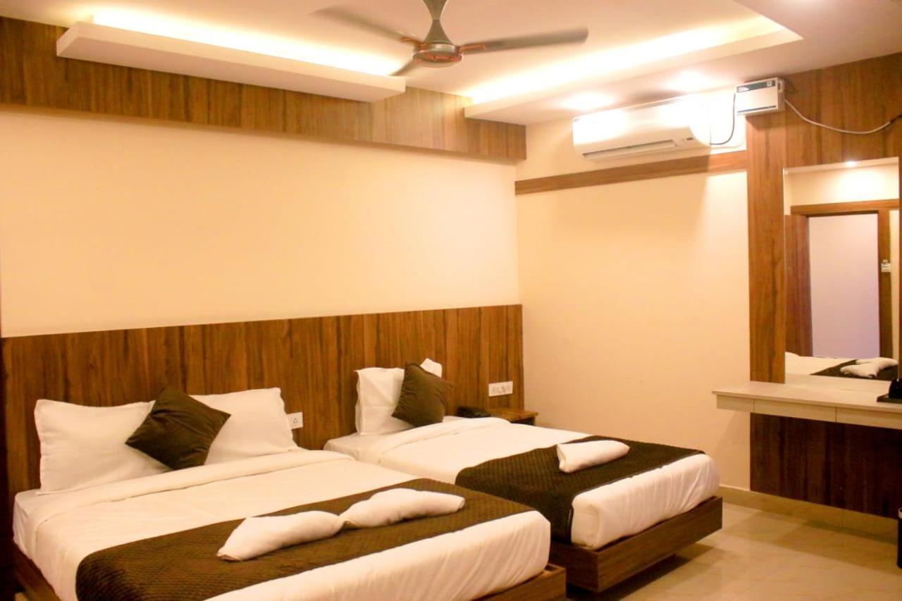 Hotel Sakura Inn Hosur Exterior photo